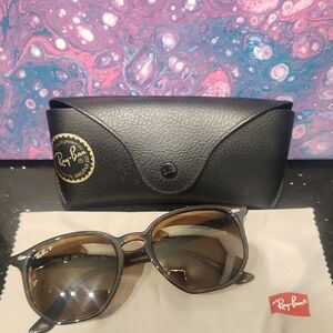 Ray-Ban Sunglasses with Case